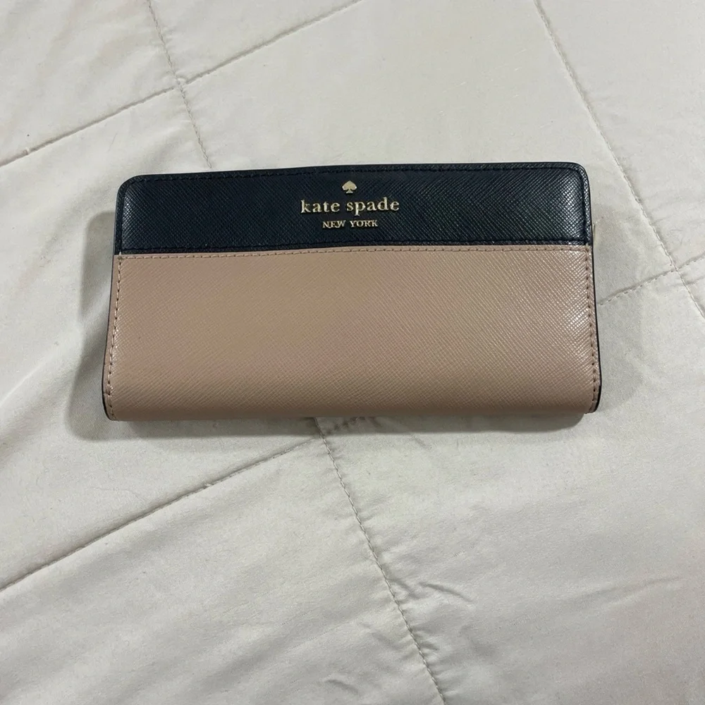 Kate Spade Beige Black Colorblock Leather Large Continental Wallet